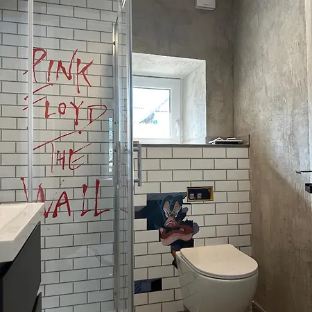 Backstage, Stylische Mit Whirlpool Apartamento *