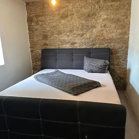 Backstage, Stylische Mit Whirlpool * Dahlem (Euskirchen)