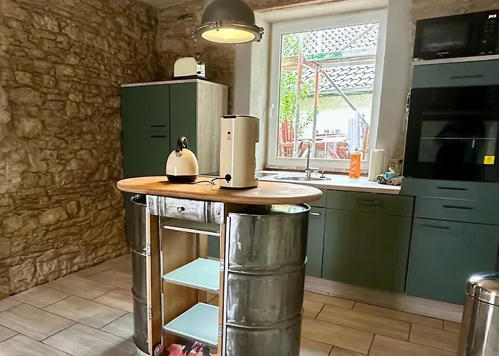 Backstage, Stylische Mit Whirlpool Appartement *