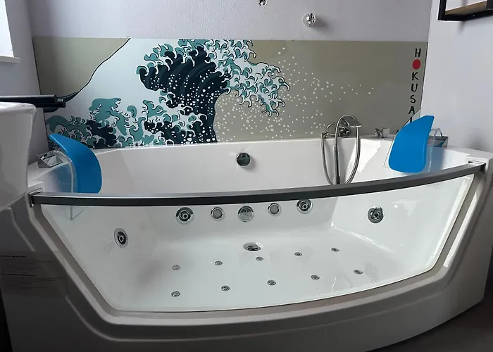 Backstage, Stylische Mit Whirlpool Dahlem (Euskirchen)